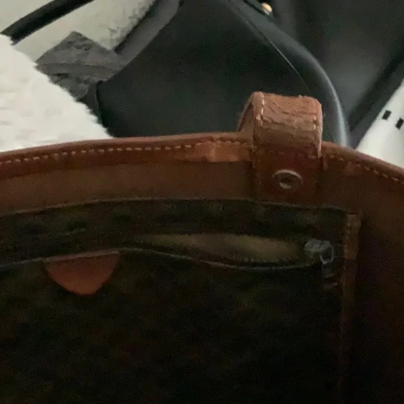 Celine Elegant Brown and Tan Tote - Picture 8 of 16